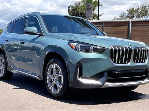 New 2026 BMW X1 xDrive28i AWD/4WD image 2