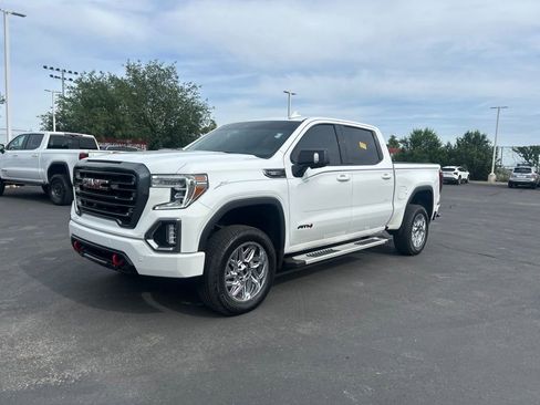 Used 2021 GMC Sierra 1500 AT4 w/ AT4 Value Package AWD/4WD image 9