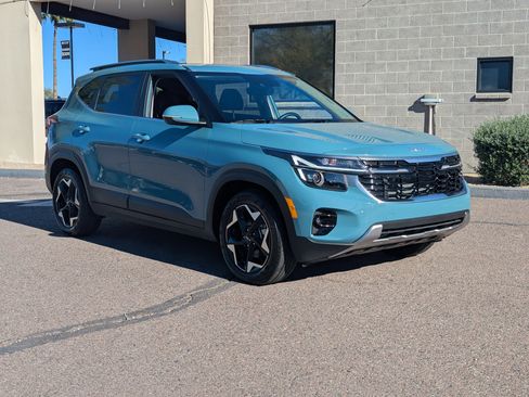 Used 2025 Kia Seltos EX w/ EX Sunroof Package image 34