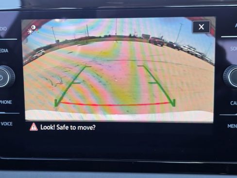 New 2026 Volkswagen Jetta SE FWD image 16