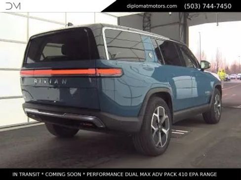 Used 2024 Rivian R1S Adventure image 5