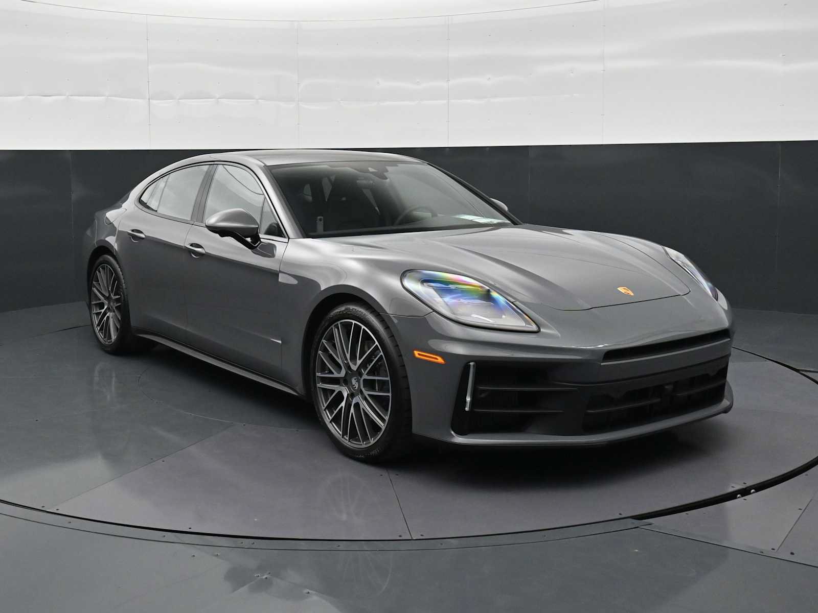 New 2026 Porsche Panamera RWD image 29