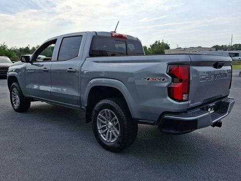 Used 2025 Chevrolet Colorado LT w/ LT Convenience Package AWD/4WD image 7