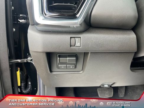 New 2026 GMC Canyon Elevation w/ Technology Package image 23