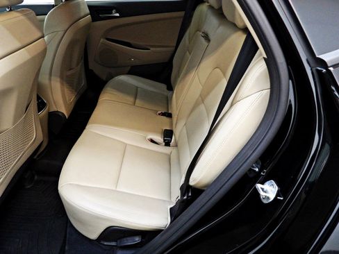 Used 2018 Hyundai Tucson SEL Plus w/ Cargo Package image 10