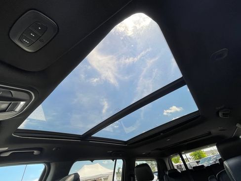 Used 2022 Jeep Wagoneer Series III w/ Premium Group I RWD image 66