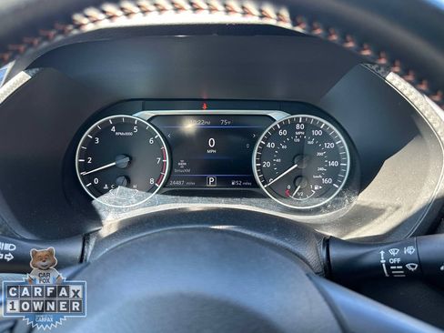 Used 2023 Nissan Sentra SR w/ SR Premium Package FWD image 30