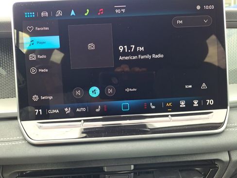 New 2025 Volkswagen Tiguan SE image 10