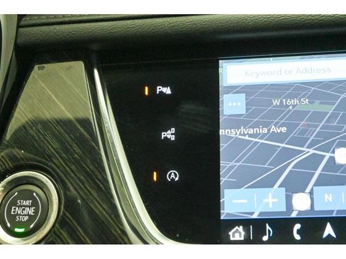 Used 2020 Cadillac XT6 Premium Luxury image 55