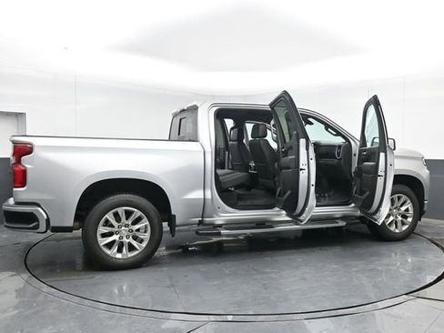 Used 2019 Chevrolet Silverado 1500 LTZ AWD/4WD image 53