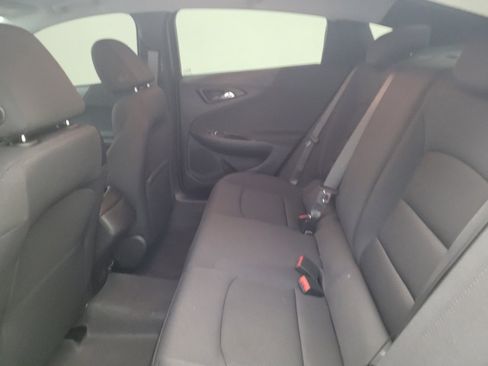 Used 2023 Chevrolet Malibu LS FWD image 18