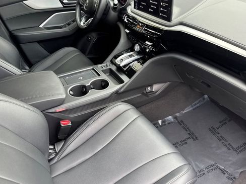 Certified 2025 Acura MDX FWD image 21