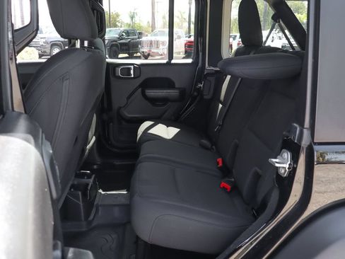 Used 2023 Jeep Wrangler Unlimited Sport AWD/4WD image 45