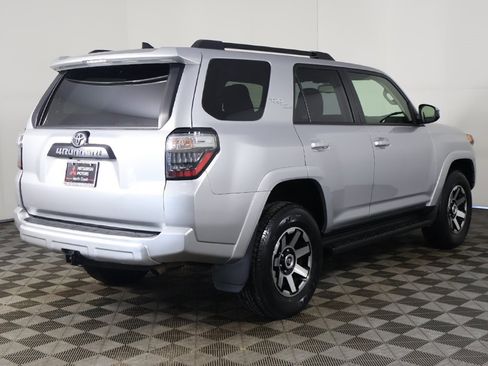 Used 2024 Toyota 4Runner TRD Off-Road image 8