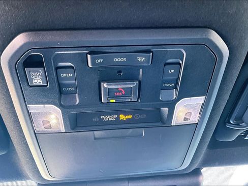 Used 2025 Toyota 4Runner Limited AWD/4WD image 35