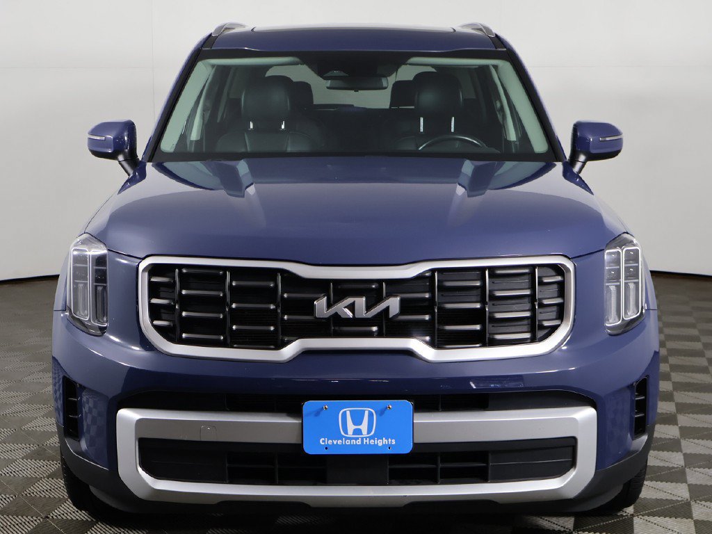 Used 2025 Kia Telluride S AWD/4WD image 13