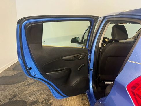 Used 2018 Chevrolet Spark LS FWD image 17