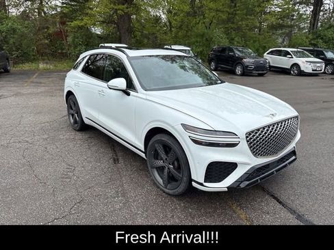Used 2024 Genesis GV70 2.5T w/ Sport Prestige Package AWD/4WD image 2