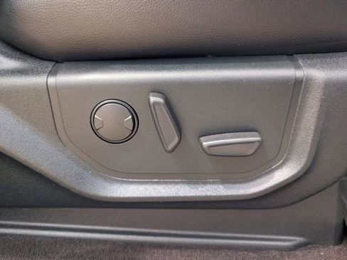 Used 2020 Ford F150 Lariat w/ Equipment Group 502A Luxury image 28