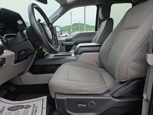 Used 2016 Ford F150 XLT w/ Equipment Group 301A Mid AWD/4WD image 14