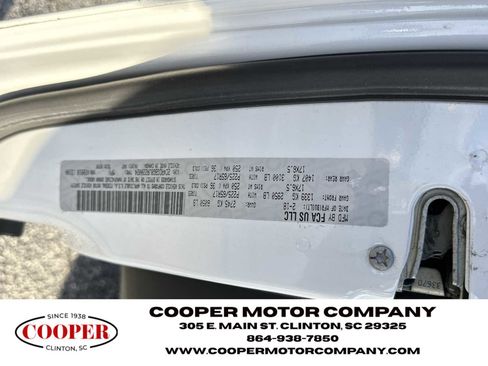 Used 2018 Dodge Grand Caravan SE image 27