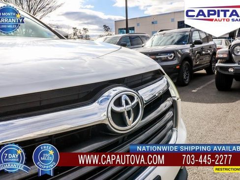 Used 2016 Toyota Highlander XLE image 17