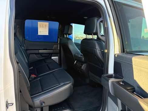 Used 2024 Ford F150 Lariat w/ Equipment Group 502A High image 11