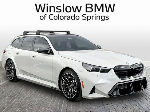 Used 2025 BMW M5 Touring AWD/4WD image 1