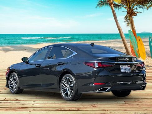 Used 2023 Lexus ES 350 w/ Premium Package FWD image 4