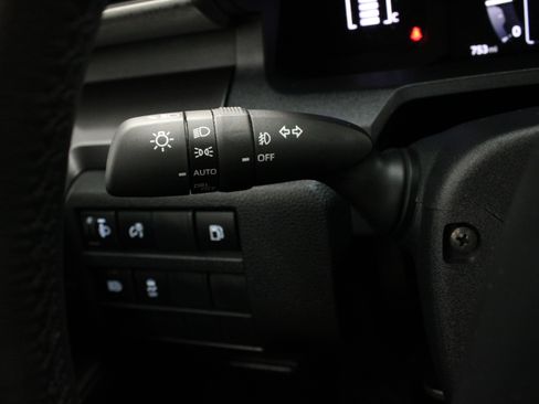 Used 2026 Toyota 4Runner SR5 AWD/4WD image 25