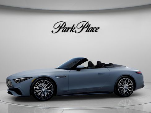 New 2026 Mercedes-Benz SL 43 AMG image 4