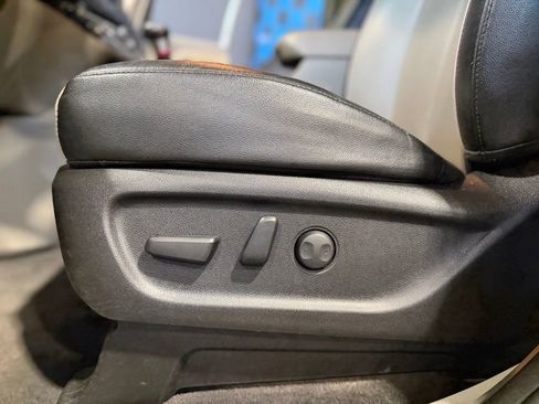 Used 2021 Kia Sedona EX image 17