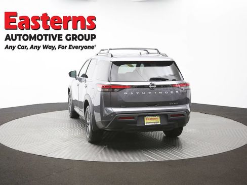 Used 2024 Nissan Pathfinder SV AWD/4WD image 64