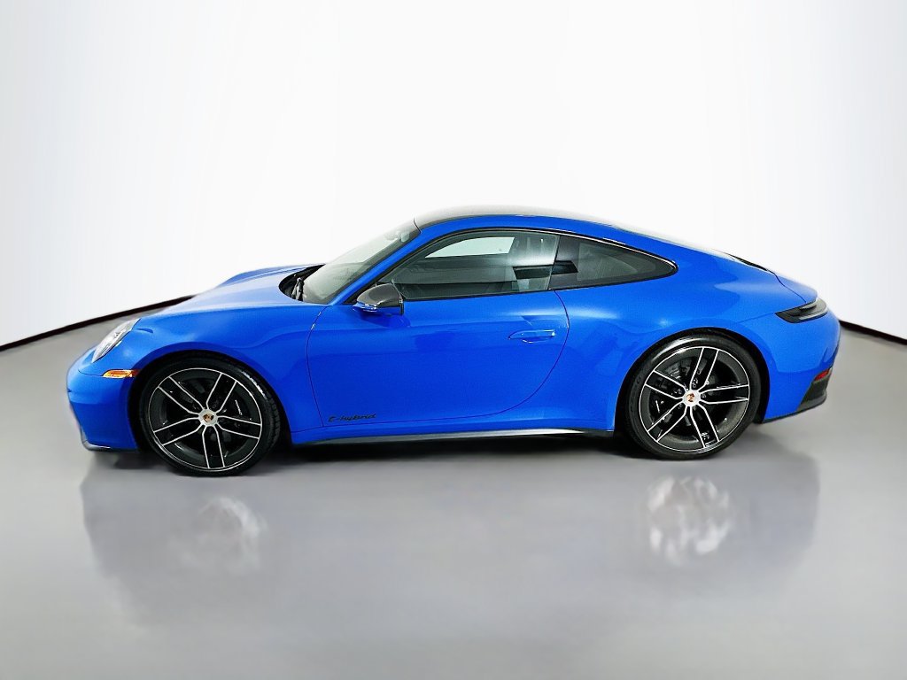 Certified 2025 Porsche 911 Carrera 4 GTS AWD/4WD image 2