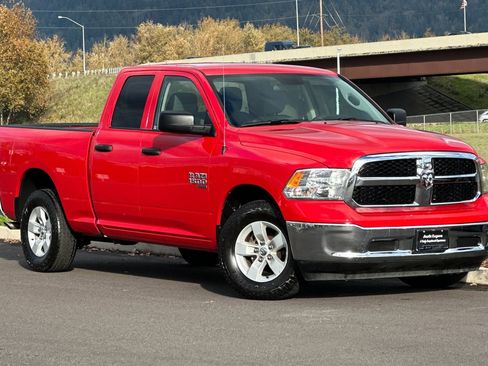 Used 2024 RAM 1500 Classic SLT image 1
