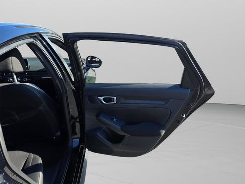 Used 2023 Honda Civic Sport image 25