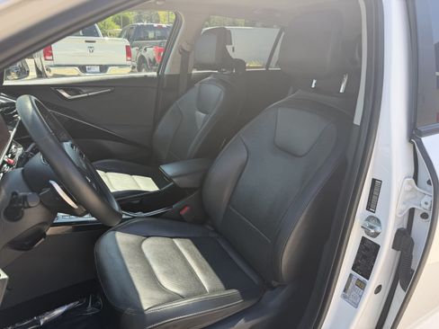 Used 2023 Kia Niro Wave w/ Wave Preserve Package FWD image 14