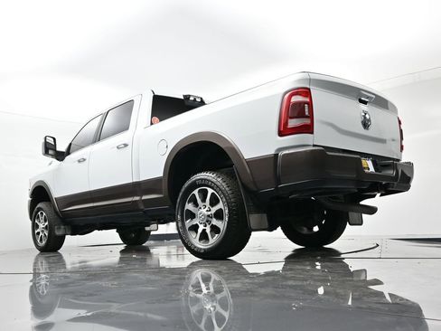 Used 2024 RAM 2500 Limited w/ Towing Technology Group AWD/4WD image 33