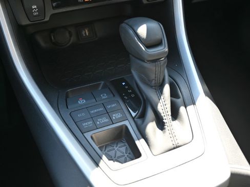 Used 2025 Toyota RAV4 LE image 24