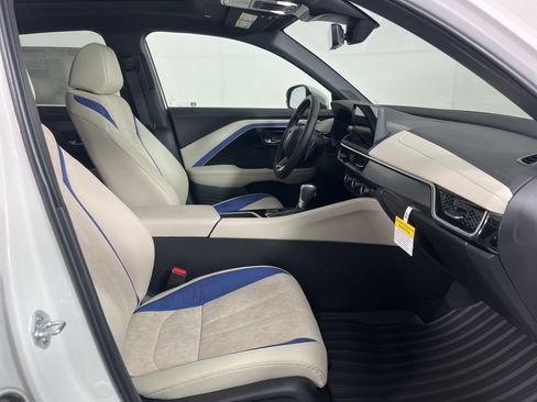 New 2026 Acura ADX A-Spec image 9