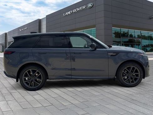 New 2026 Land Rover Range Rover Sport Dynamic SE AWD/4WD image 6