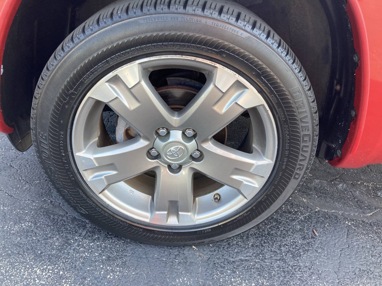 Used 2010 Toyota RAV4 Sport AWD/4WD image 31