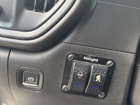 Used 2021 Chevrolet Silverado 2500 W/T w/ WT Convenience Package RWD image 14