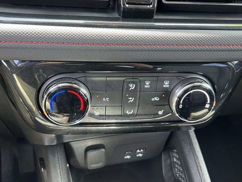 Certified 2026 Chevrolet TrailBlazer RS AWD/4WD image 31