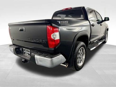 Used 2018 Toyota Tundra SR5 w/ SR5 Upgrade Package image 9