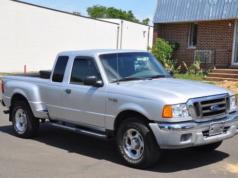 Used 2004 Ford Ranger XLT AWD/4WD image 4