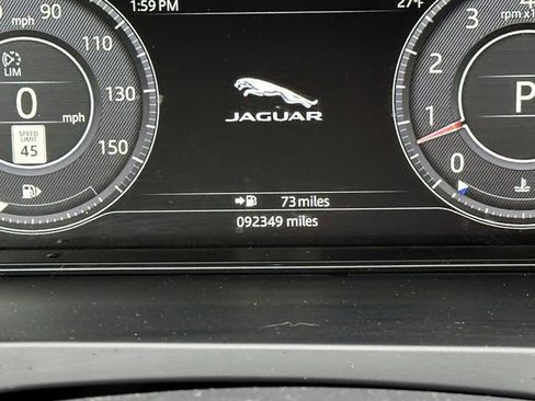 Used 2020 Jaguar E-PACE SE image 22