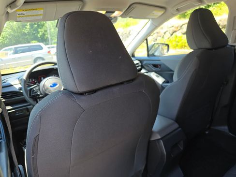 Certified 2025 Subaru Crosstrek 2.0i AWD/4WD image 10