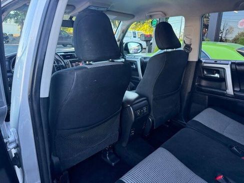 Used 2016 Toyota 4Runner SR5 RWD image 19