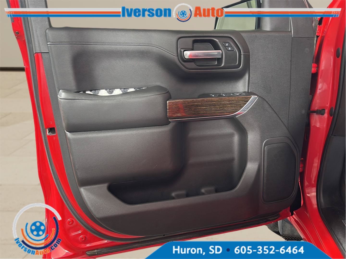 Used 2020 GMC Sierra 1500 SLE w/ SLE Value Package AWD/4WD image 13